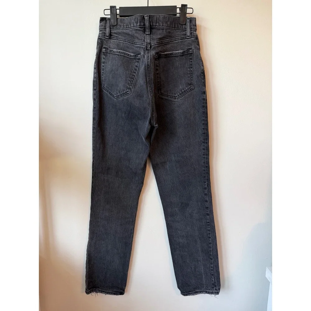 Abercrombie & Fitch The 90s Straight Ultra High Rise Jeans Washed Black 26 2R